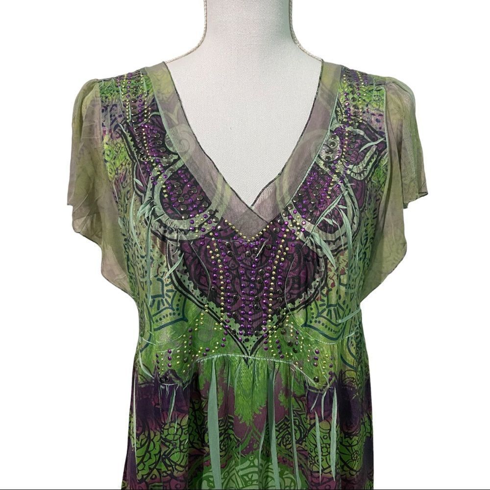 Unity World Wear V-neck Dress - Picture 2 of 9